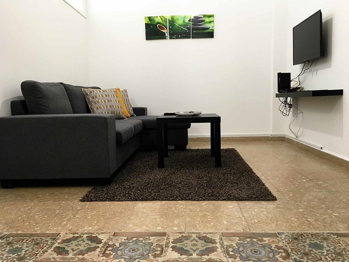 Cheerful Apartment In نيقوسيا المظهر الخارجي الصورة